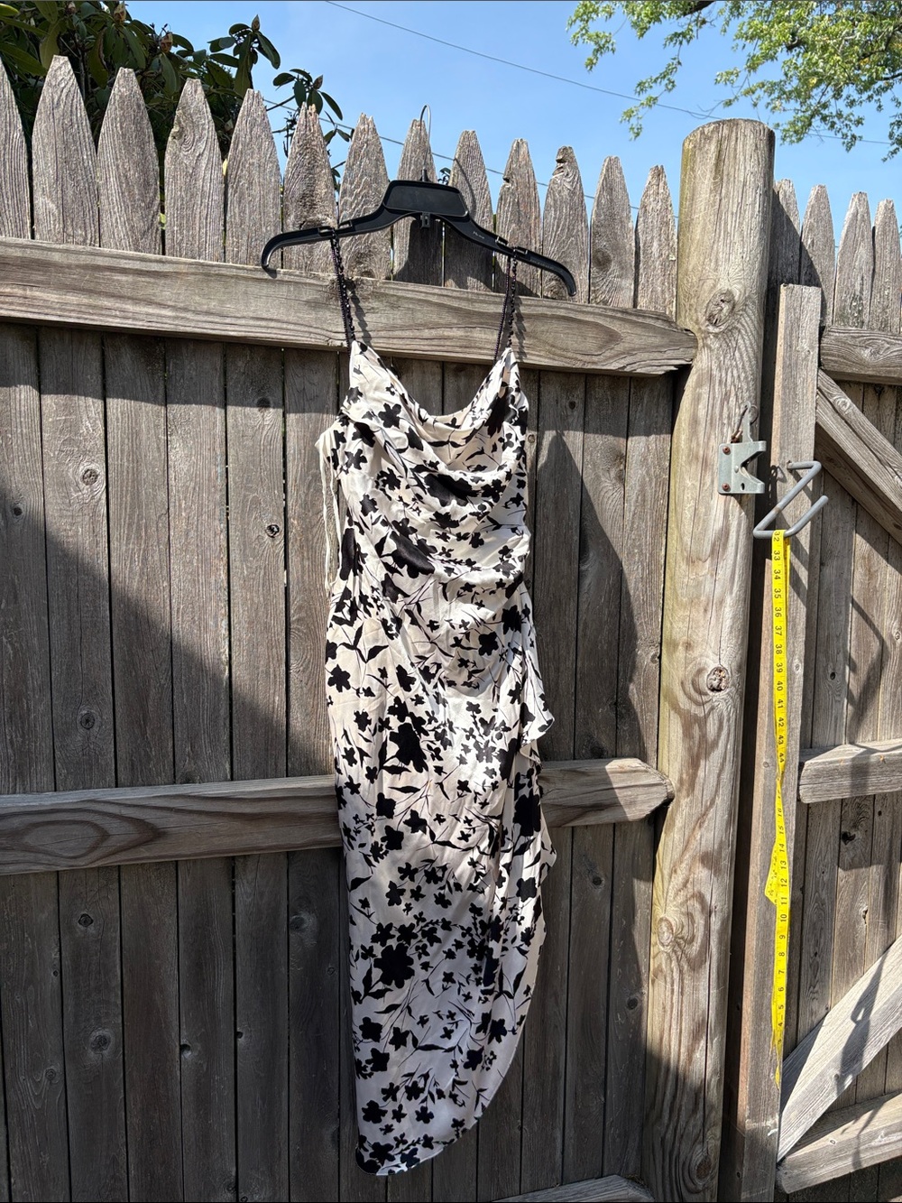 Kay Unger size 4 gorgeous silk dress!